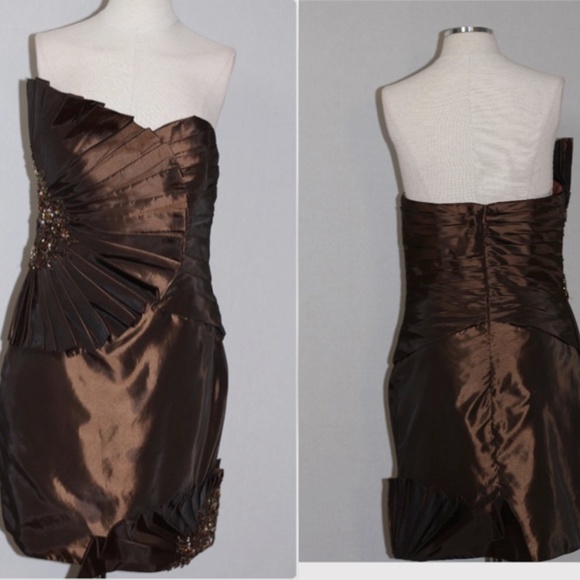 Tony Bowls Brown &  Gold Gown - Picture 2 of 9